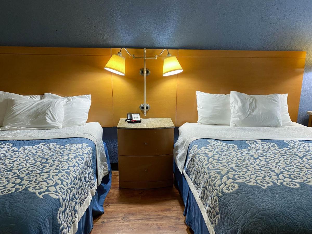 Motel 6 Savannah Ga Gateway & I95 מראה חיצוני תמונה